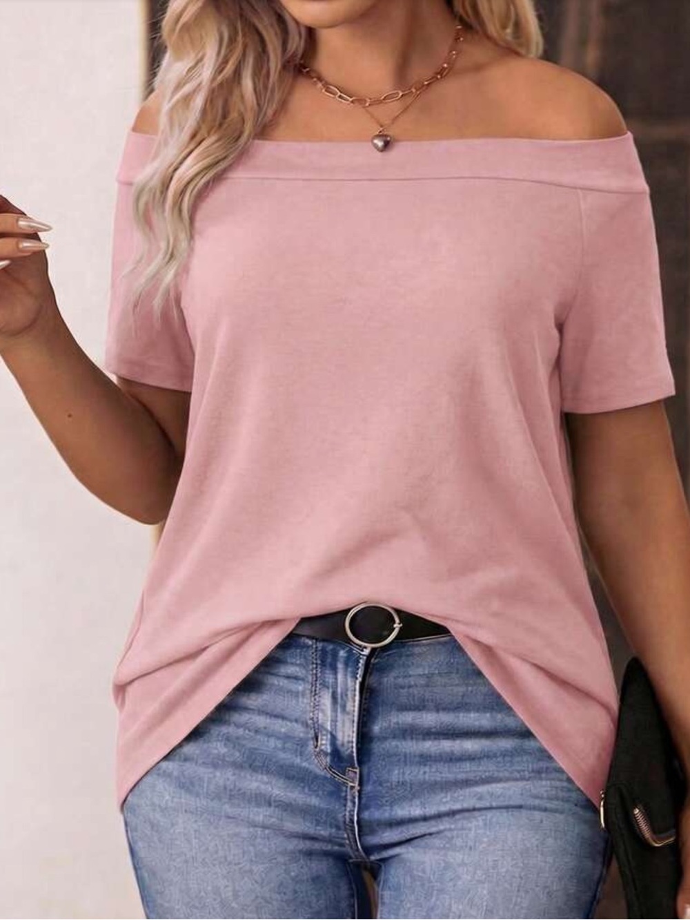 Off-Shoulder Short Sleeve Top in Pink